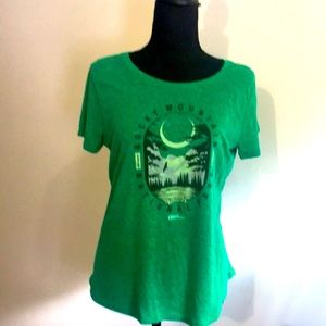 Sonoma tee shirt.  Like like condition.  Never been worn.  Green size XL.